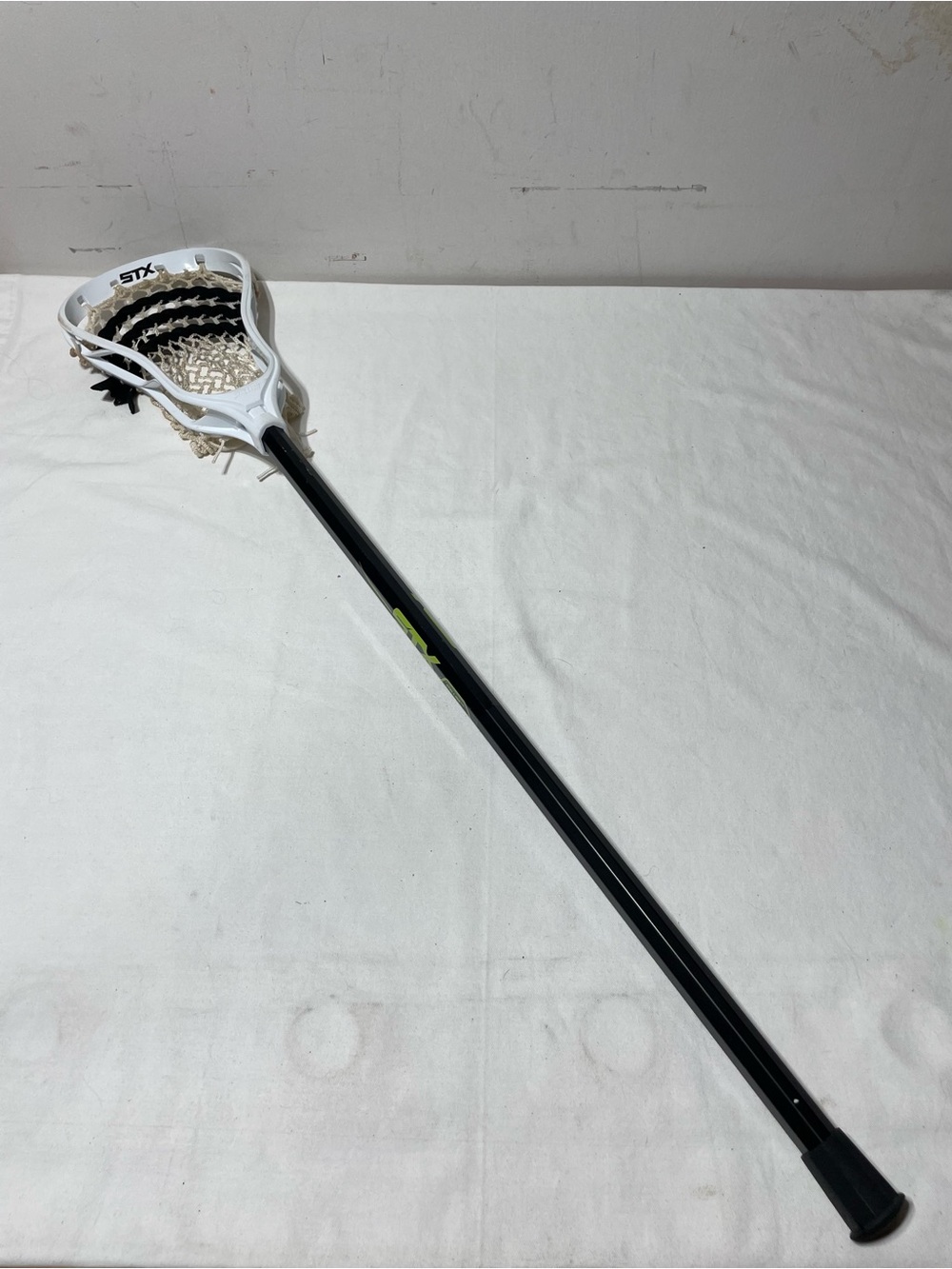 STX Stallion 6000 Men’s Lacrosse Stick White Head Black Shaft Complete 38”